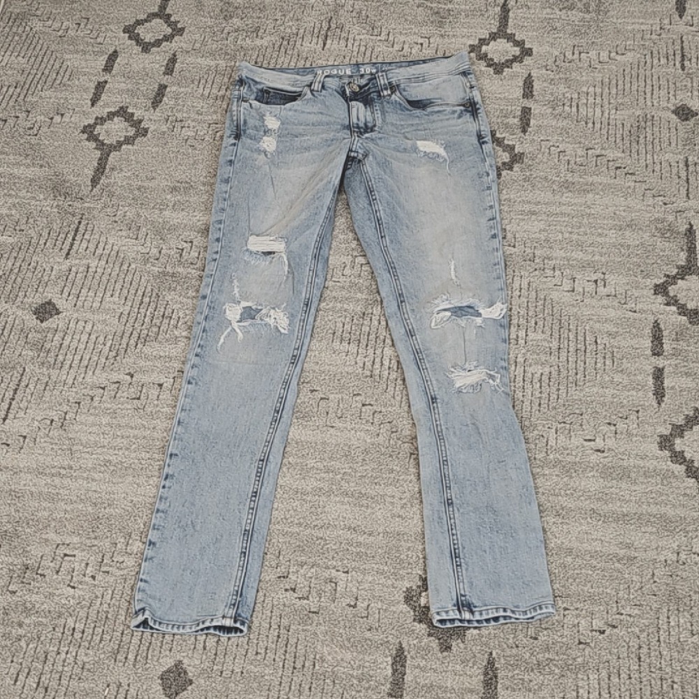 Rogue Distressed Jeans size 30w Skinny
